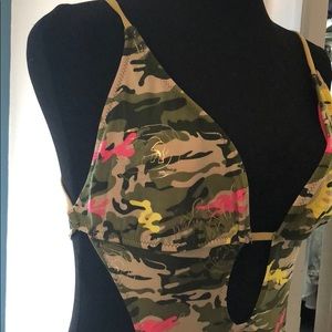Eckōred monokini in camo print